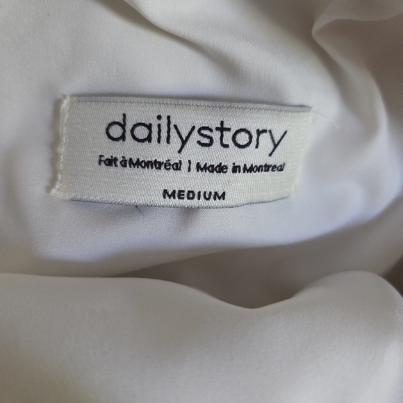 Cream Satin Skirt - Picture 5 of 5